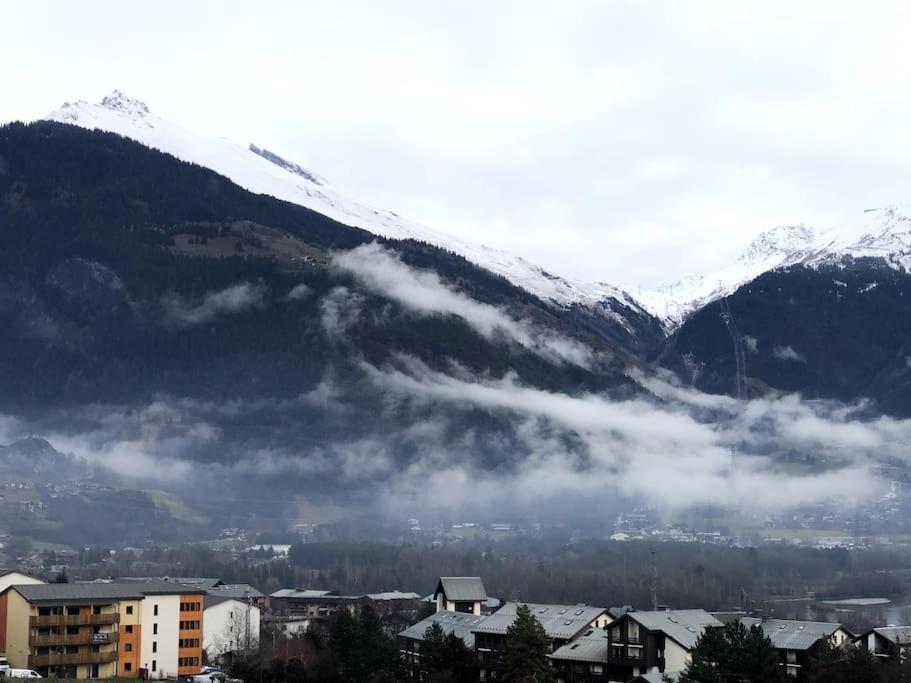 Apartment Bourg St Maurice Buitenkant foto
